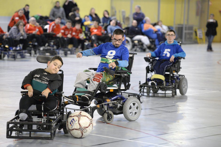 Handisport. Championnat de France de division 4 de Foot Fauteuil organis par Handisport Lyonnais au Gymnase E.Triolet. Sam. 27 fev.2016