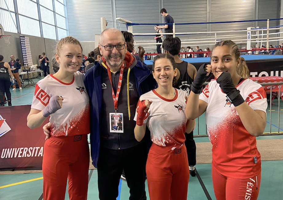 Boxe française : un trio féminin fort en tête - Expressions