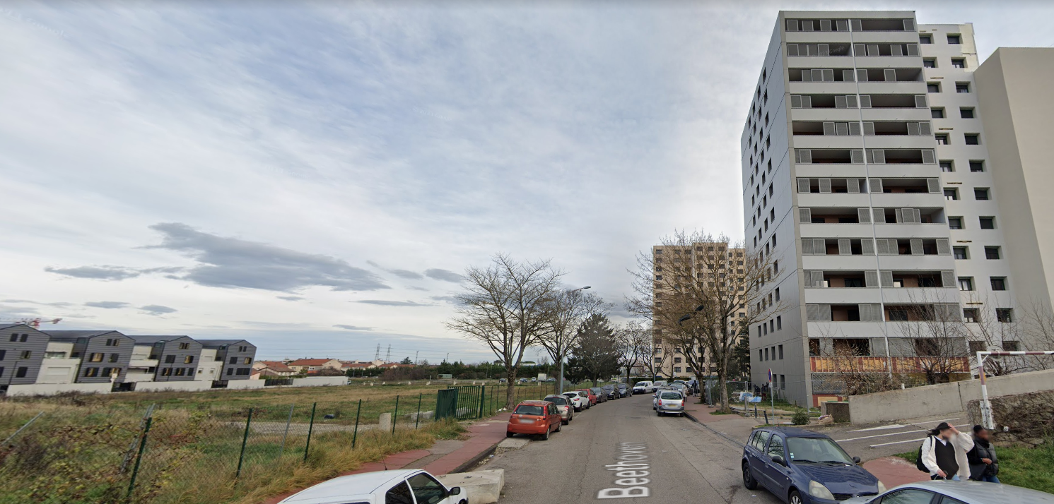 La rue Beethoven et les tours du Monery. Capture d’écran Google Street View