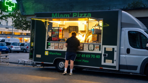 Miam Pizza, 26, avenue Jules-Guesde à partir de 18 heures